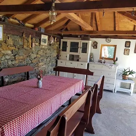 за гости живел Gasthuis Oreshak (Lovech)
